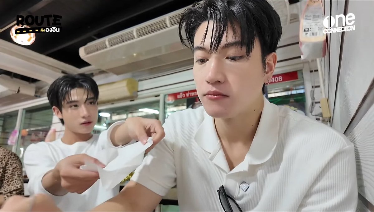 mymelodiannnn's tweet photo. ศามายื่นให้พี่นี่มา พี่รับเองคั้บ พี่รับเอง พี่รับบบบ 🥹🫠

#Routeดังองอิน
#อินองศา #InnOngsa https://t.co/KAmV4FVkpH