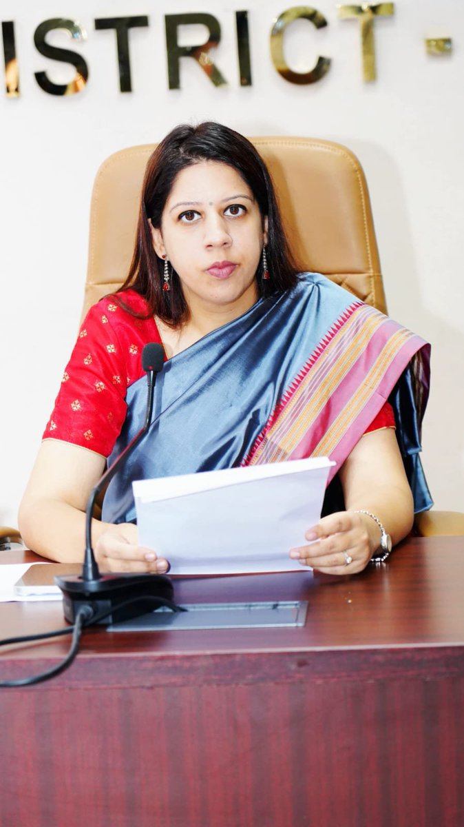 ipr_palnadu's tweet photo. రేపు ఉదయం కలెక్టరేట్ లో ఎస్సీ, ఎస్టీలు &amp; దివ్యాంగుల ప్రత్యేక ప్రజా ఫిర్యాదుల పరిష్కార వేదిక. 
నరసరావు పేట, 25/9/26
రేపు ఉదయం (నాలుగో శనివారం)10.30 గం.లకు స్థానిక కలెక్టరేట్ లో ఎస్సీ,ఎస్టీలు మరియు దివ్యాంగుల కోసం యథాతథంగా ప్రత్యేక ప్రజా ఫిర్యాదుల పరిష్కార వేదిక నిర్వహించనున్నామని https://t.co/bX25gXC09u