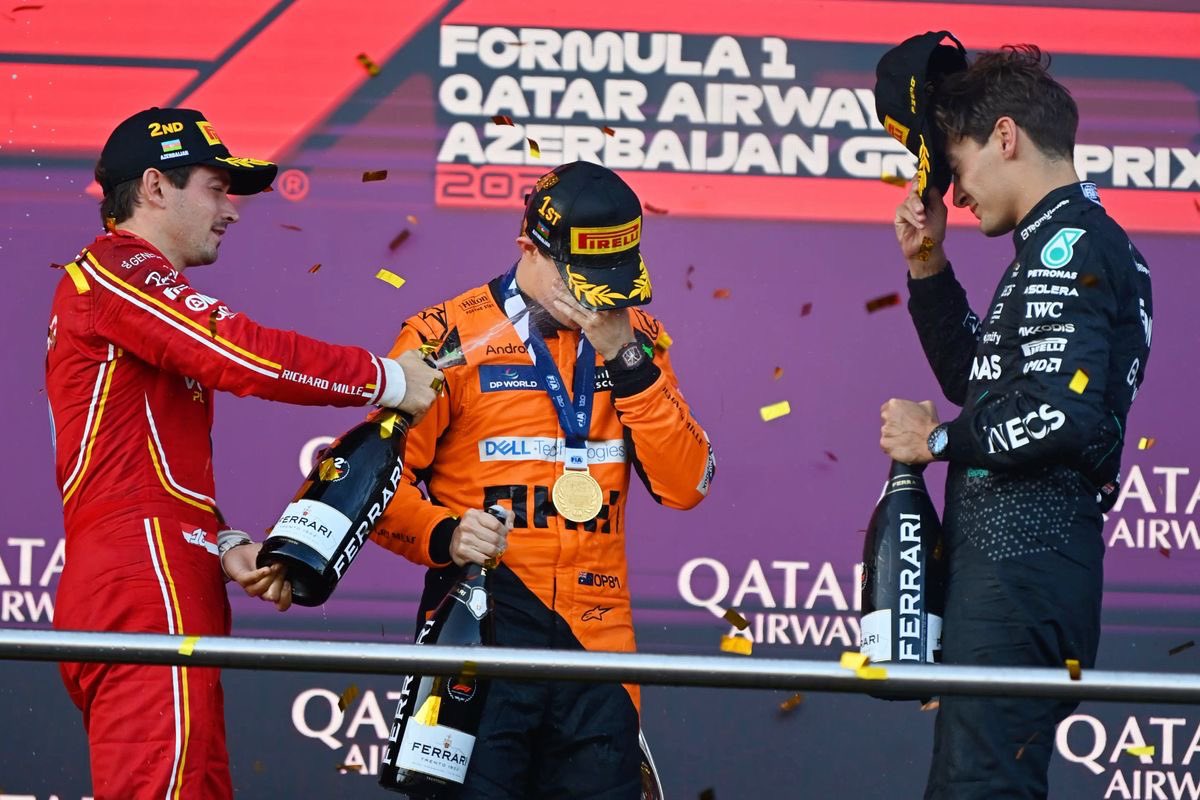 eumudeidenome's tweet photo. The F2 winners!!! 

It reminded me of something 👀👀 https://t.co/oJgbfCjatE