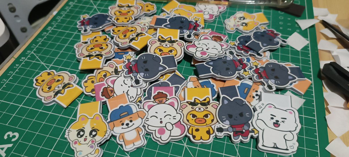 ARMYSVT7012's tweet photo. Bias? OT6? Whatever your EN-ergy, there’s a freebie waiting for you! 🧡

See you at the Dunkin Fun Meeting, ENGENEs! 🫶🏻🍩

Will give randomly, or will post here..

@realsvtmica
#DunkinPH_ENDLESS #ENDLESSFunMeet #ENHYPEN https://t.co/FJJl0QMXzy