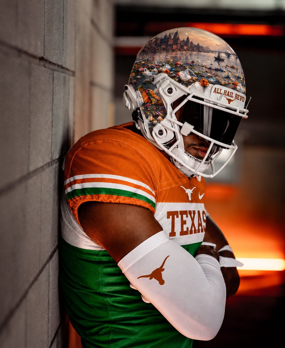 secbelly's tweet photo. Hate to say it, but the new City Connect jerseys for Texas are fire https://t.co/Xt7nwQppS1