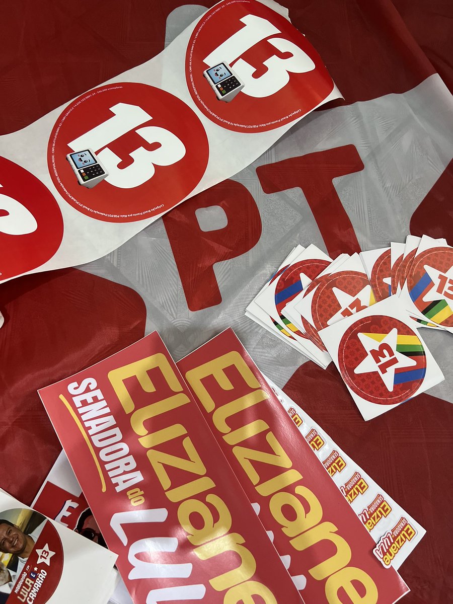 netommartins's tweet photo. Para quem tiver interesse, tem material de campanha disponível na nova sede do PT, na Rua do Sol, no Centro. https://t.co/aLnUUN1N4k
