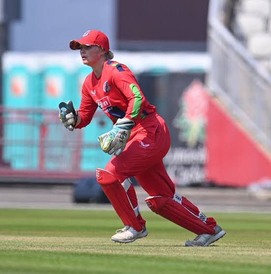 CheshireCB's tweet photo. A huge congratulations to Skye Thomas from Cheshire Cricket on her selection for the England ICC U19 Women’s T20 World Cup squad!

We are so proud of your achievements from starting out on the Cheshire 💜pathway 🏏&amp; now playing for your country 🏴󠁧󠁢󠁥󠁮󠁧󠁿 

https://t.co/b8WS5aS36l https://t.co/DmF3ShZrNE