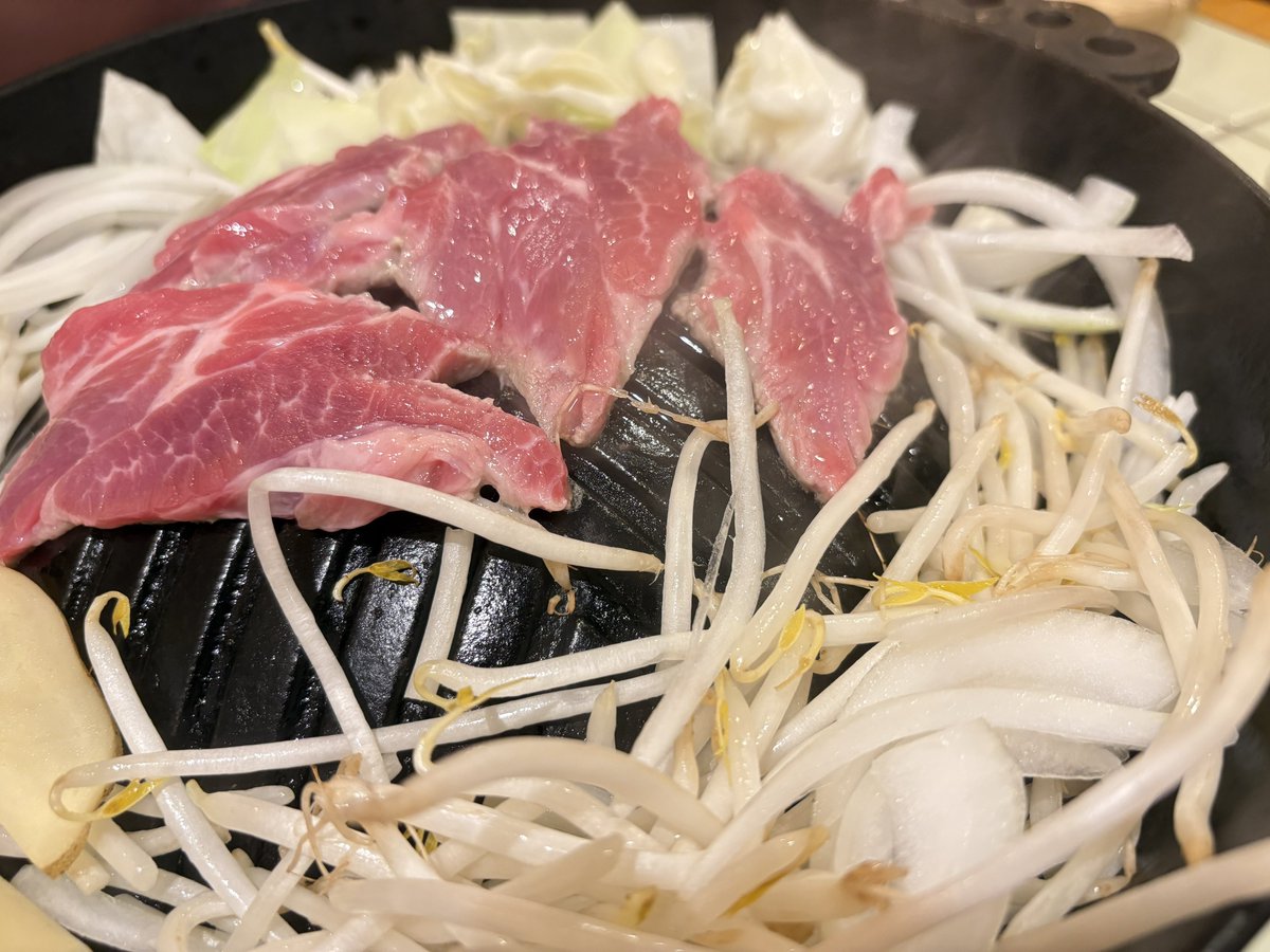 39_viel's tweet photo. やばいガチでラム美味すぎる店 https://t.co/b4MuOfdn2o