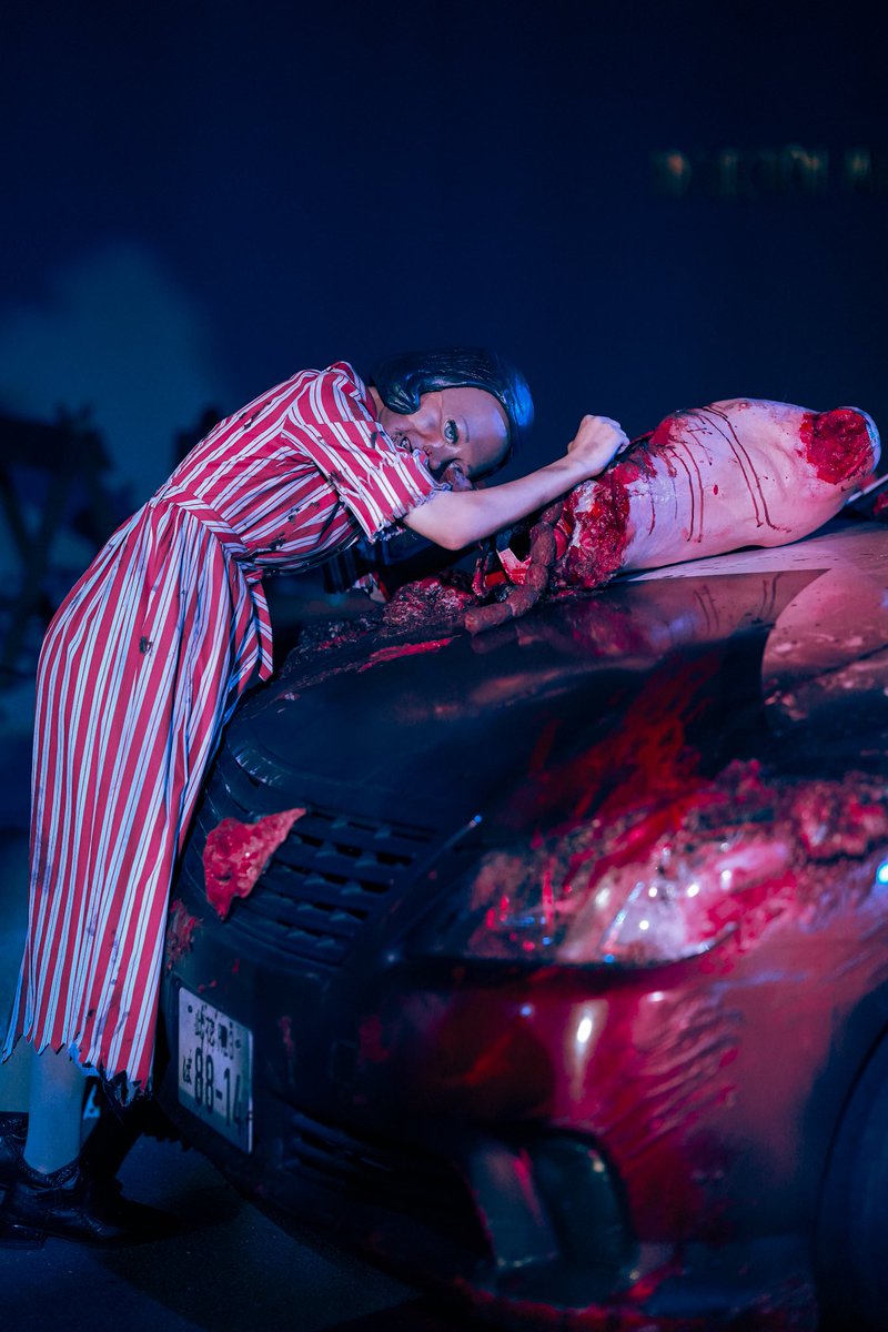 yatakn's tweet photo. 9/25  なんかもう見入ってしまった世界観最高　#HHN2026 https://t.co/Hi5XyKIpzV
