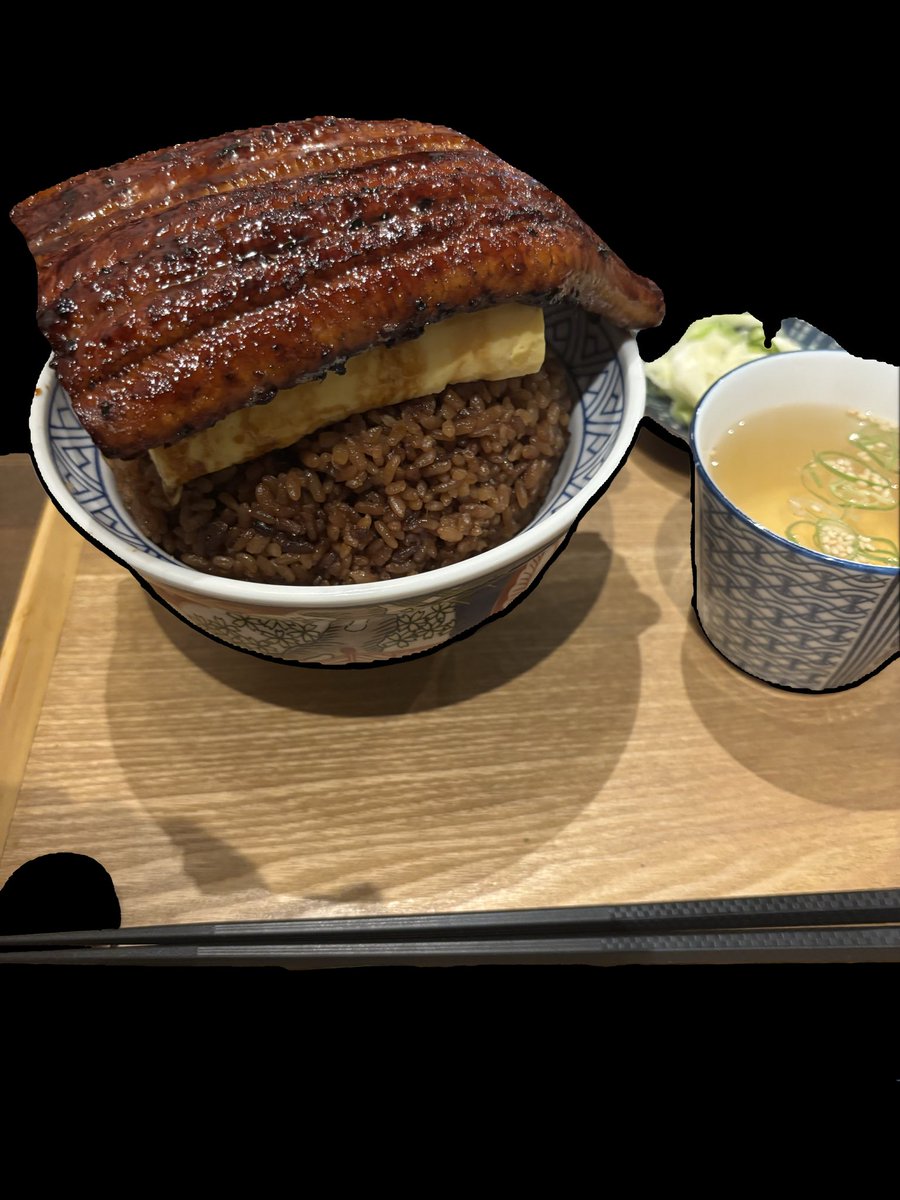 babibu2nd's tweet photo. 見た目ほど多くないじゃんと思って食べ進めたらちゃんと見た目通り多くて減らなかった鰻玉丼をみて欲しい https://t.co/DiotI4Lcw1