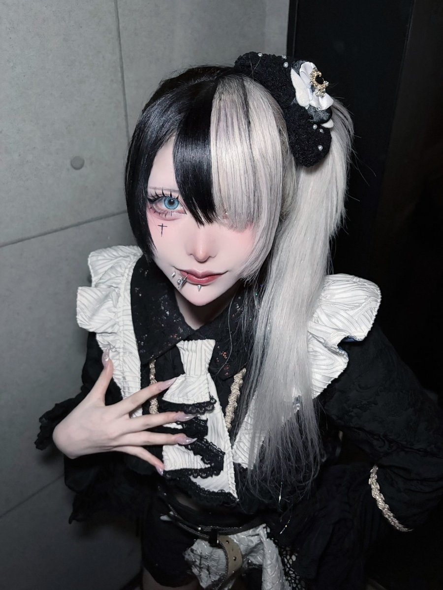 nyan_u_u_0's tweet photo. 恋してけ~ෆ https://t.co/UF8ClhnGQt