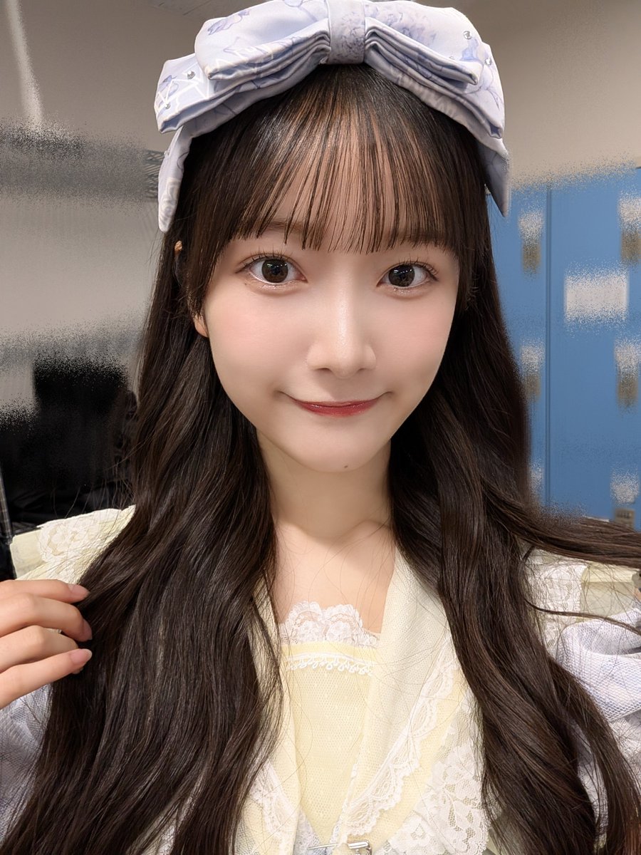 erena_0701's tweet photo. 今日もみんなおつかれさま！🤍

あしたは土曜日だね！🎀.⋆
お休みの人も多いのかな〜？

最近、すごく過ごしやすい気温でうれしい☺️今年は秋があるね🍁🍂
お散歩したい気分！🎶

いい夢見てね！
おやすみ！

 #伊丹恵玲奈
 #カワラボメイツ https://t.co/tEleSd8erN
