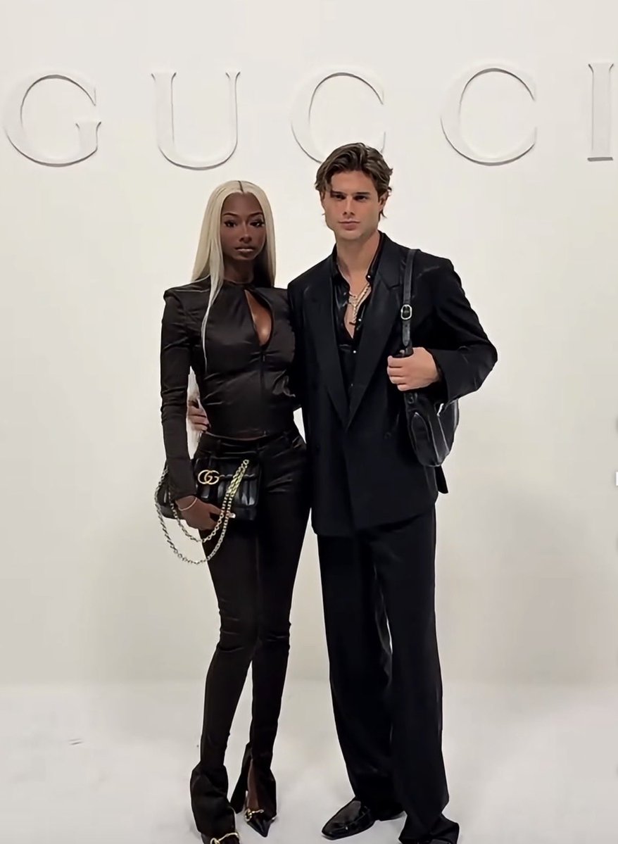 m07637's tweet photo. Starting a TRINITY TATUM AT GUCCI publications thread. #TrinityxGucciSS27

All links below ⬇️ https://t.co/bZkphcwiXZ