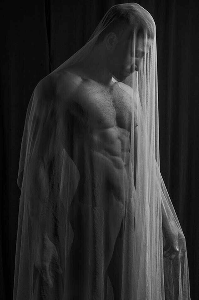 Ktmr_W's tweet photo. What the veil could not hide
#ArtofMan https://t.co/B8tpP829pa