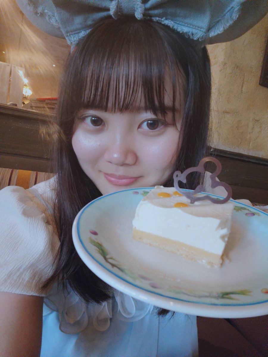 yume_7__idol's tweet photo. 改めていつも応援ありがとうございます✨ゆめなです！
9/28(月)12:00〜キャンガルの2ndstageが始まります🥹
みなさん応援して下さると嬉しいです😊よろしくお願いします🤍 https://t.co/iQ8Unz8k1m