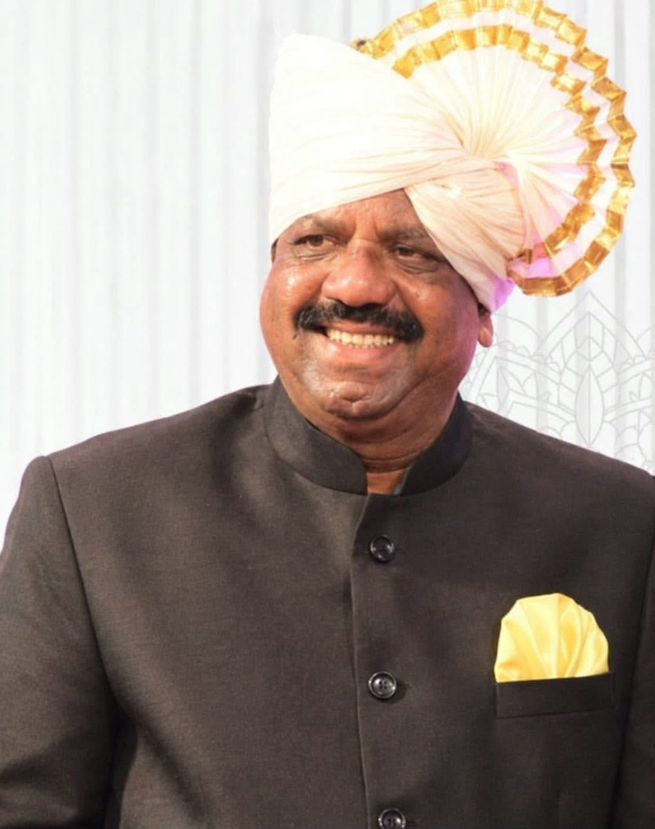 ShetSadanand's tweet photo. Saddened by the passing of Shri Anil Hoble, former Vice President of @BJP4Goa. My heartfelt condolences to his family, friends and colleagues during this difficult time. May his soul rest in peace.

ॐ शांति! 🙏 https://t.co/tQLSp5KOHJ