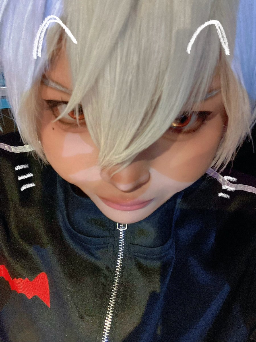 jita_UNREAL's tweet photo. 🎲吸血鬼ニートくんです
勝手にコザコス前夜祭をしています https://t.co/4c0ITng4Dm