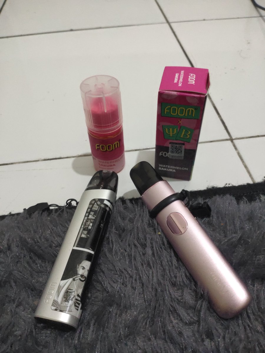 HaiKevin_'s tweet photo. @yourbae For two devices yeb🥰 https://t.co/gOsWTqbqdD