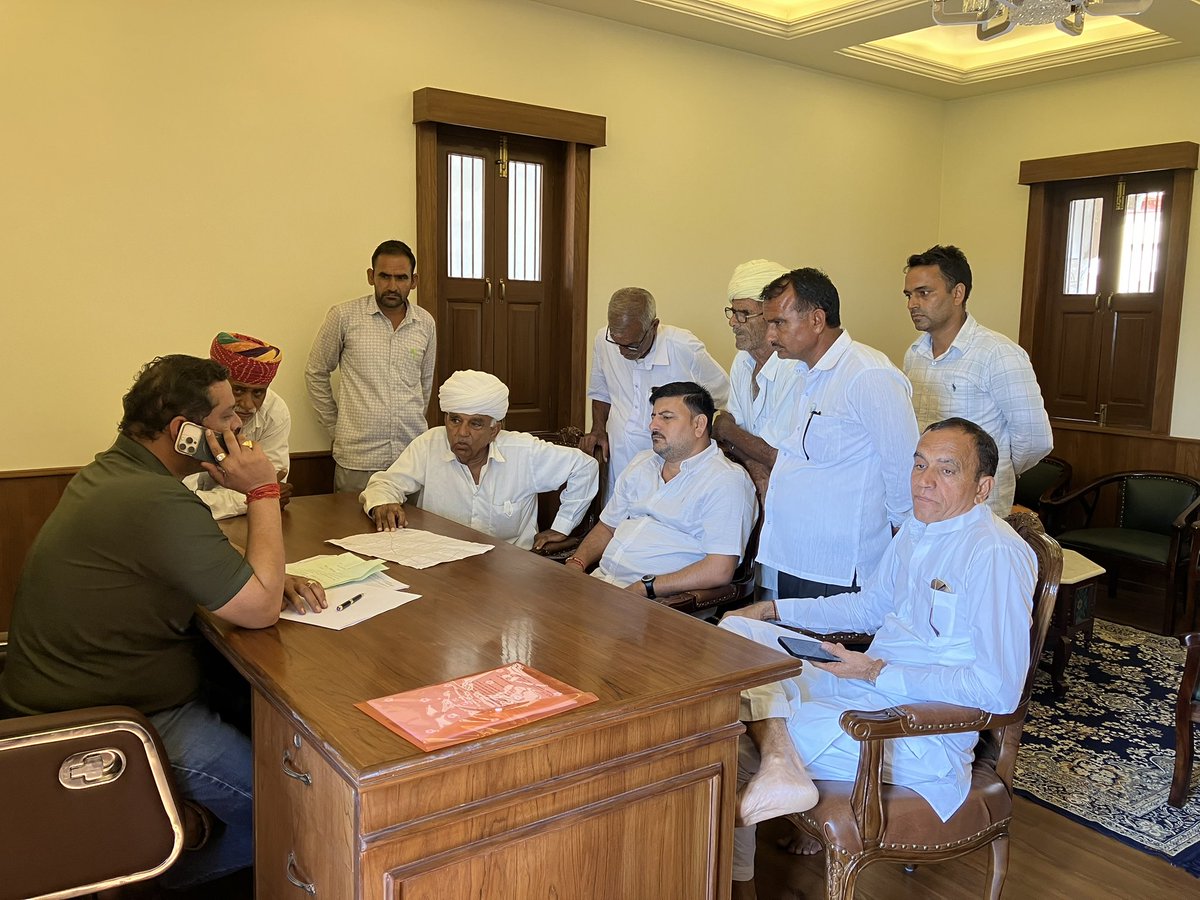 JavedAmbanii's tweet photo. RT @LadnunKarni: 📍करणी निवास, लाड़नूं 

#लाडनूं_मेरा_परिवार #bjp4ladnun https://t.co/V6vDkq3lxo