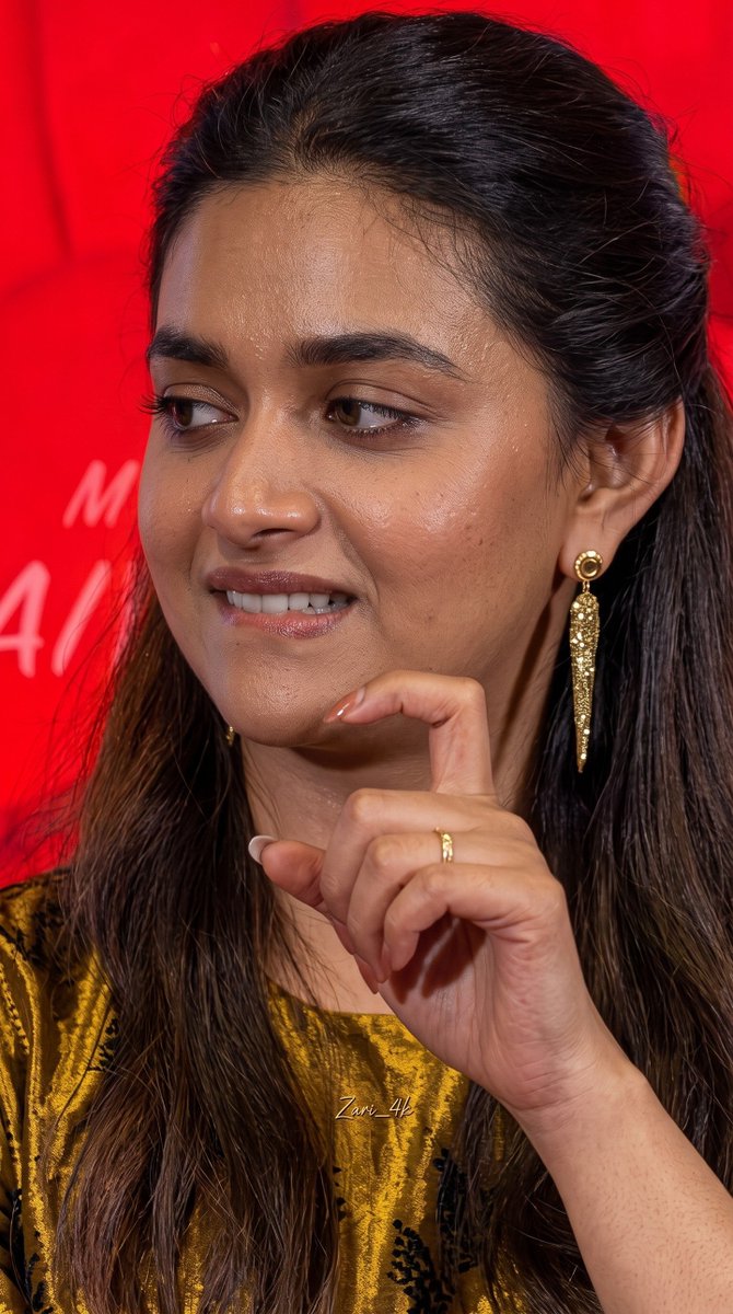 ISaiLovezz's tweet photo. Keerthy Suresh 🤤🔥 https://t.co/UoGcznCaNt