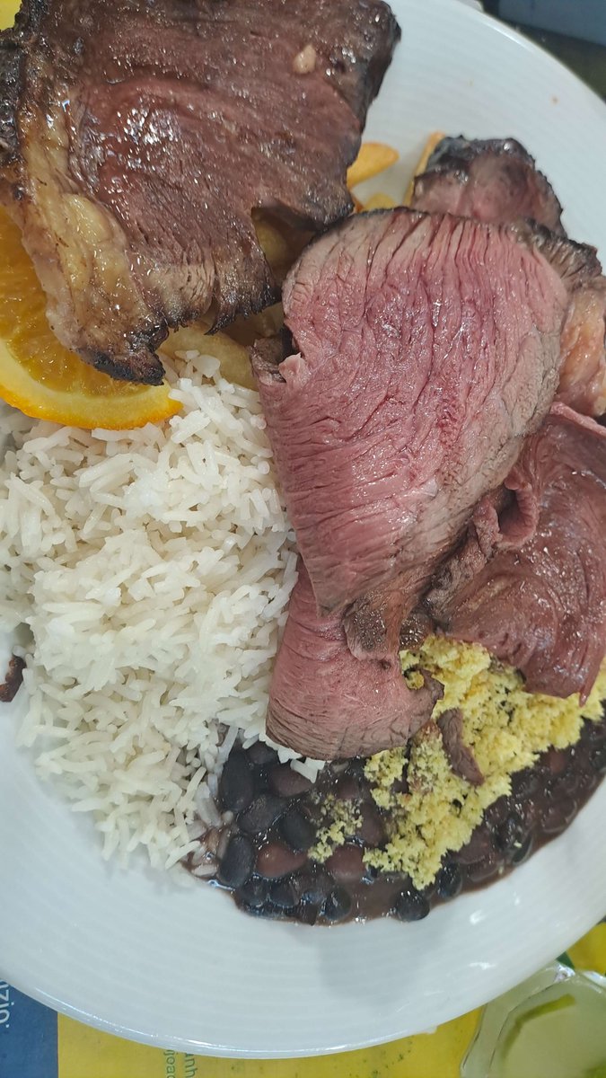 Majinladydragon's tweet photo. First taste of Brazil! 🇧🇷🔥
Picanha brasileira, rice, black beans and a refreshing Caipirinha. 🍋🍹
A delicious Brazilian experience! ❤️
#Brazil #BrazilianFood #Picanha #PicanhaBrasileira #Caipirinha #BrazilianCuisine #BrazilianBBQ #Churrasco #FoodLover #FoodPhotography #BrazilianExperience #GoodFood #MajinLadydragonne
