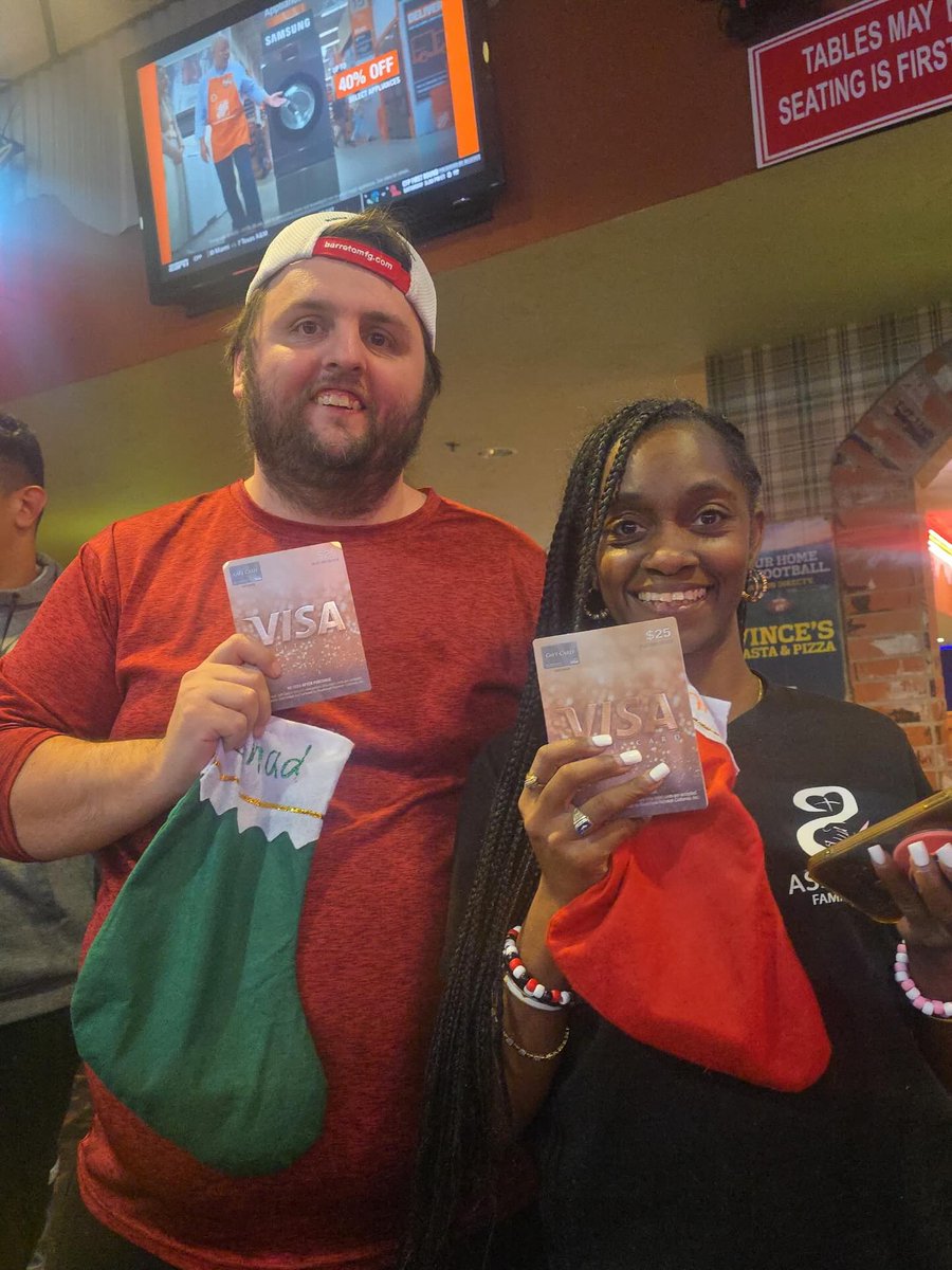 GeneSchantfgqq's tweet photo. AV group! We loved seeing their awesome smiles. Full bellies, goodies to take home, and plenty of Christmas spirit. https://t.co/kjIxT9JDXZ