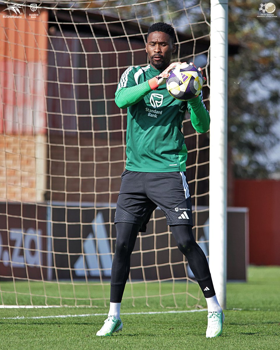 BafanaBafana's tweet photo. 🚨 It's Match Day -1  🚨
The hard work never stops! The team is ready to face off against Guinea! No DNA just RSA!

⚽️ Bafana Bafana 🇿🇦 vs Guinea 🇬🇳 
📆 Saturday, 26 September 2026
🏟 Orlando Stadium, Soweto
🕑 Gates open: 10:00    |   Kick-off 15:00
🎟 Tickets available on Ticketpro.
🔗 https://t.co/iMguY4F7Yi

#BafanaPride 
@StandardBankZA @adidasZA @HonorAfrica @SABC_Sport @REXONA_SA @NUTRITECHFIT @socios  @10bet_ZA @CastleLagerSA @flysaa @southernsungrp