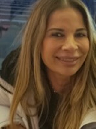GeneSchantfgqq's tweet photo. Meet Luisa: “This work is more than a job—it’s my passion. Over the past four years, I’ve loved supporting people’s growth and helping them create positive change. Seeing them achieve goals they once thought impossible brings me immense joy. https://t.co/KWN3GlhYrT