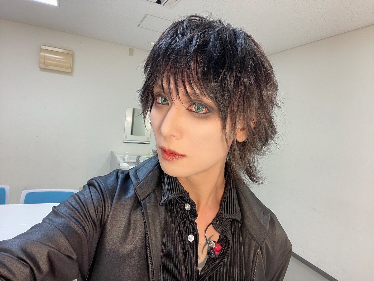 GtGiru_official's tweet photo. Angelo 『THE TRINITY』なんばHATCHありがとうございました。楽しかった✨みんなの声しっかりと届いてたよ♩素敵だった https://t.co/suIJeaicpU
