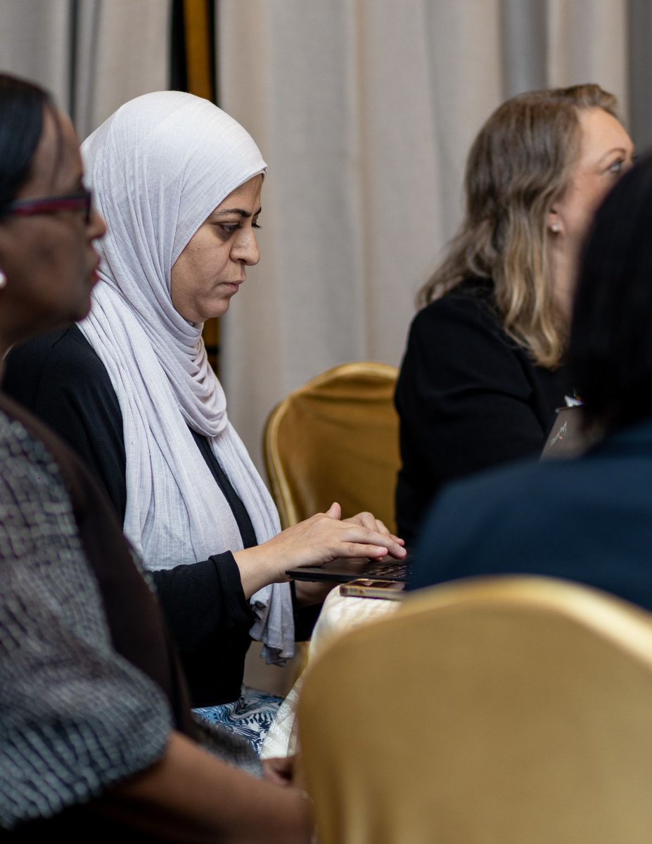 UNDPGhana's tweet photo. Day 2 of the @UNinGhana retreat brought together gov't, civil society, private sector, academia, youth &amp; partners to help shape the UN Sustainable Dev't Cooperation Framework (2027–2030).

We remain committed to advancing integrated solutions &amp; sustainable development for all. https://t.co/t5rtsmaKHc