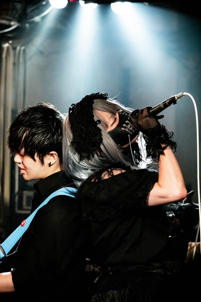 izu_xxxx03sp's tweet photo. オシャレキゾク59
キイロイヒツヂ

Photo/引削ヒズミ ＠hizumix https://t.co/e6LwVFqC6J