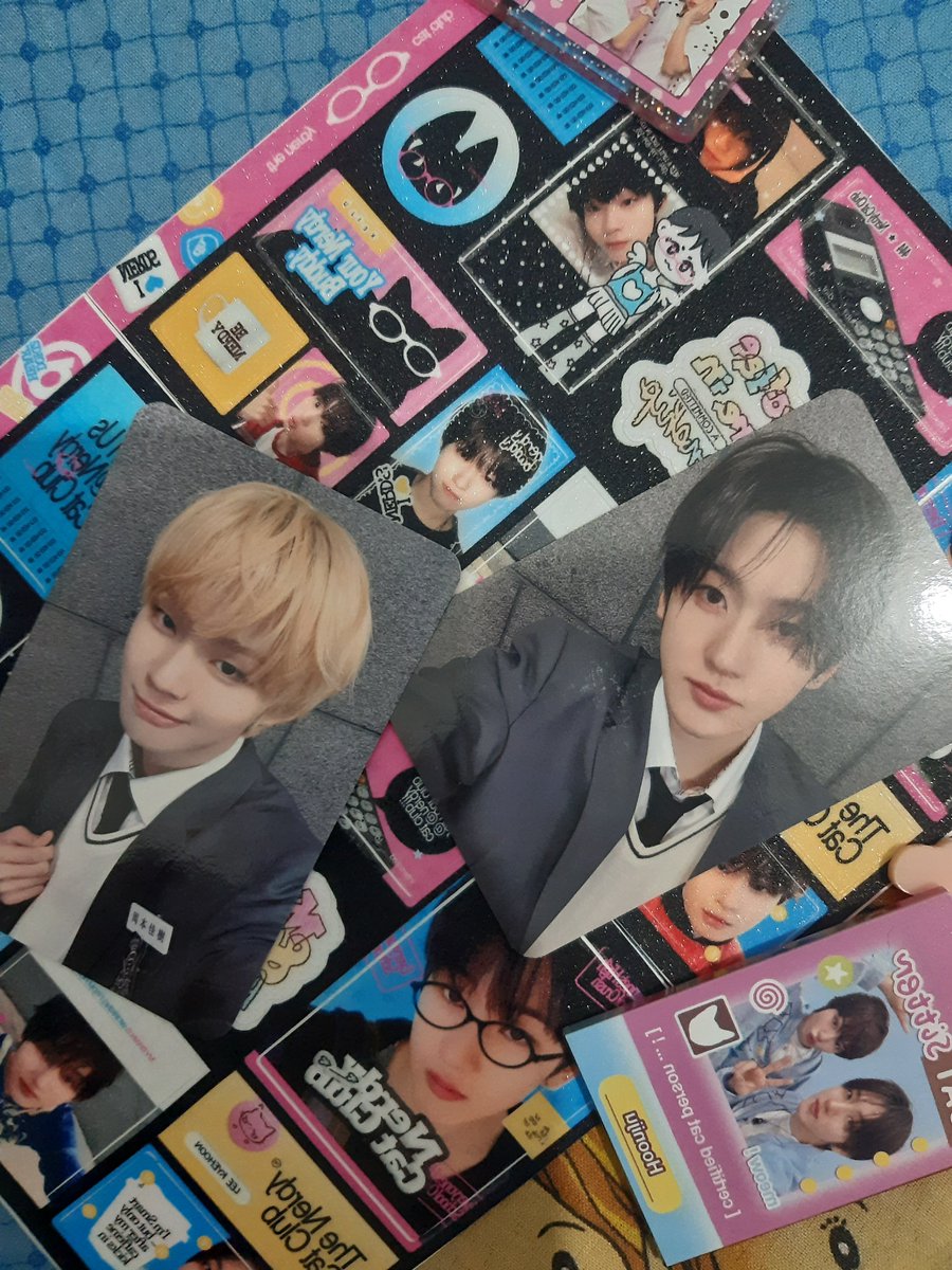 gyehoonku's tweet photo. quick giveaway!! 

guyss karena kyehoon keiju ada konten bareng (NANGIS😭) aku mau bagi2 1 set pc kyehoon keiju dan e-wallet masing masing 50k untuk 2 orang ^__^

kalo ada yang mau reply tweet ini dengan "HOONIJU ❤" 🤞😚 besok jam 21.00 aku undi yaaa <3 ikutan plisssss https://t.co/ZvkZZE8FgV
