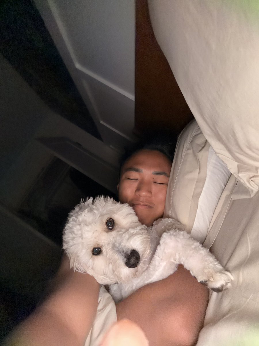 realalexkim tweet picture