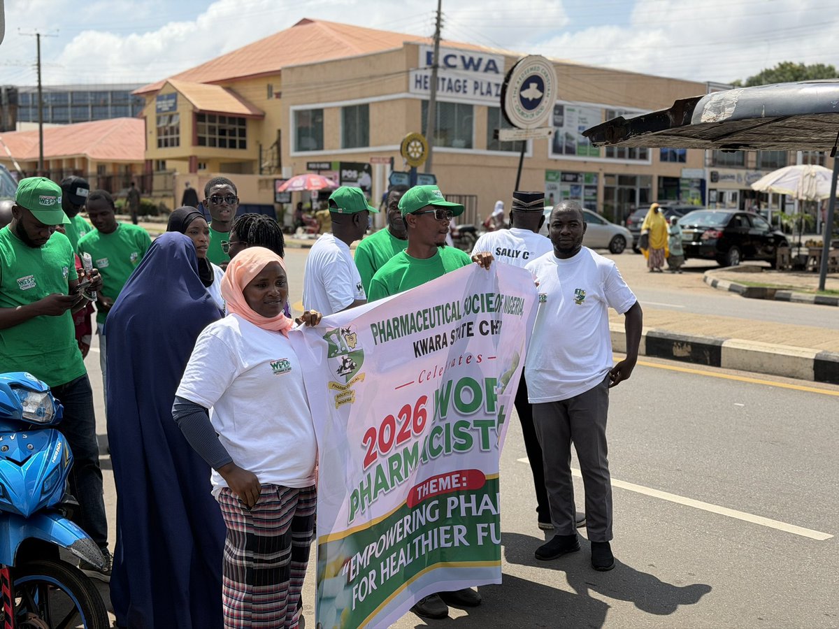 UsamotAbdullahi's tweet photo. Happy world pharmacists day ❤️ https://t.co/k5FIvQ6pFV