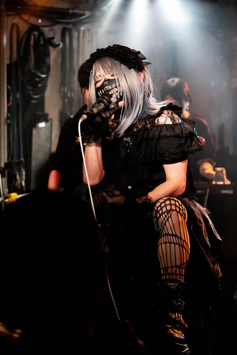 izu_xxxx03sp's tweet photo. オシャレキゾク59
キイロイヒツヂ

Photo/引削ヒズミ ＠hizumix https://t.co/M1bMwCAg5B
