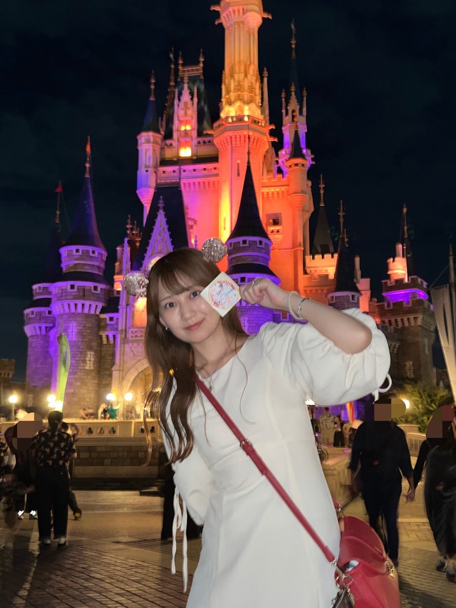 Mirayuzuki's tweet photo. お誕生日でした🎂✨
沢山のお祝いメッセージありがとうございました🥲🫶
幸せ！！！！！
写真は去年の🫣 https://t.co/FHucqognT5