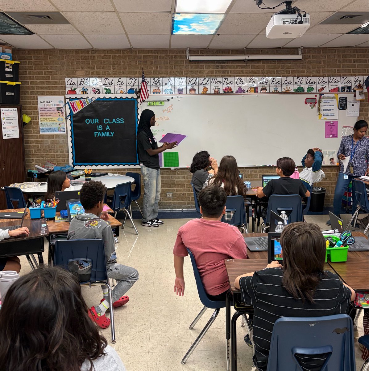 JMHS_Rams's tweet photo. RAMS READ!🐏📖
@MarshallRamsVB,@JMHS_RAMS_XC & Tennis kicked Friday off with our #FutureRams at @NISDOHT🦉@NISDThornton♥️ & @NISDRhodes🦖! !#RamsRead #RamFam #RamPride #BeyondTheGame @SA_Sports @NISD_Athletics @NISDMarshall @NISDMarshallLMS https://t.co/QOFFLCBVEv