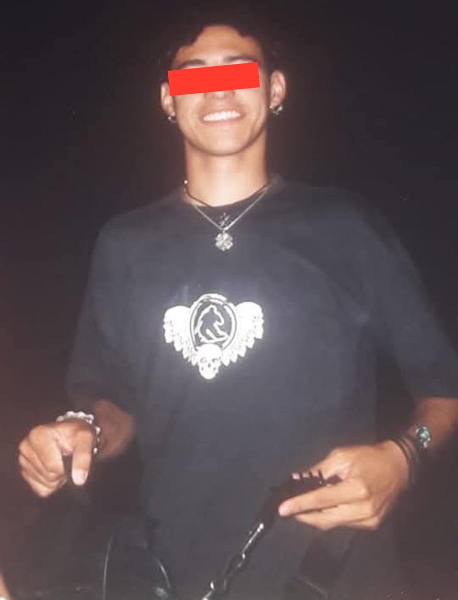 bakuninbolado's tweet photo. Eu // minha colinha

Mentira. Nem vou perder o meu tempo pra votar nulo ou justificar. A multa é mais barata do que o preço do busão. https://t.co/HOVDk3yWiD