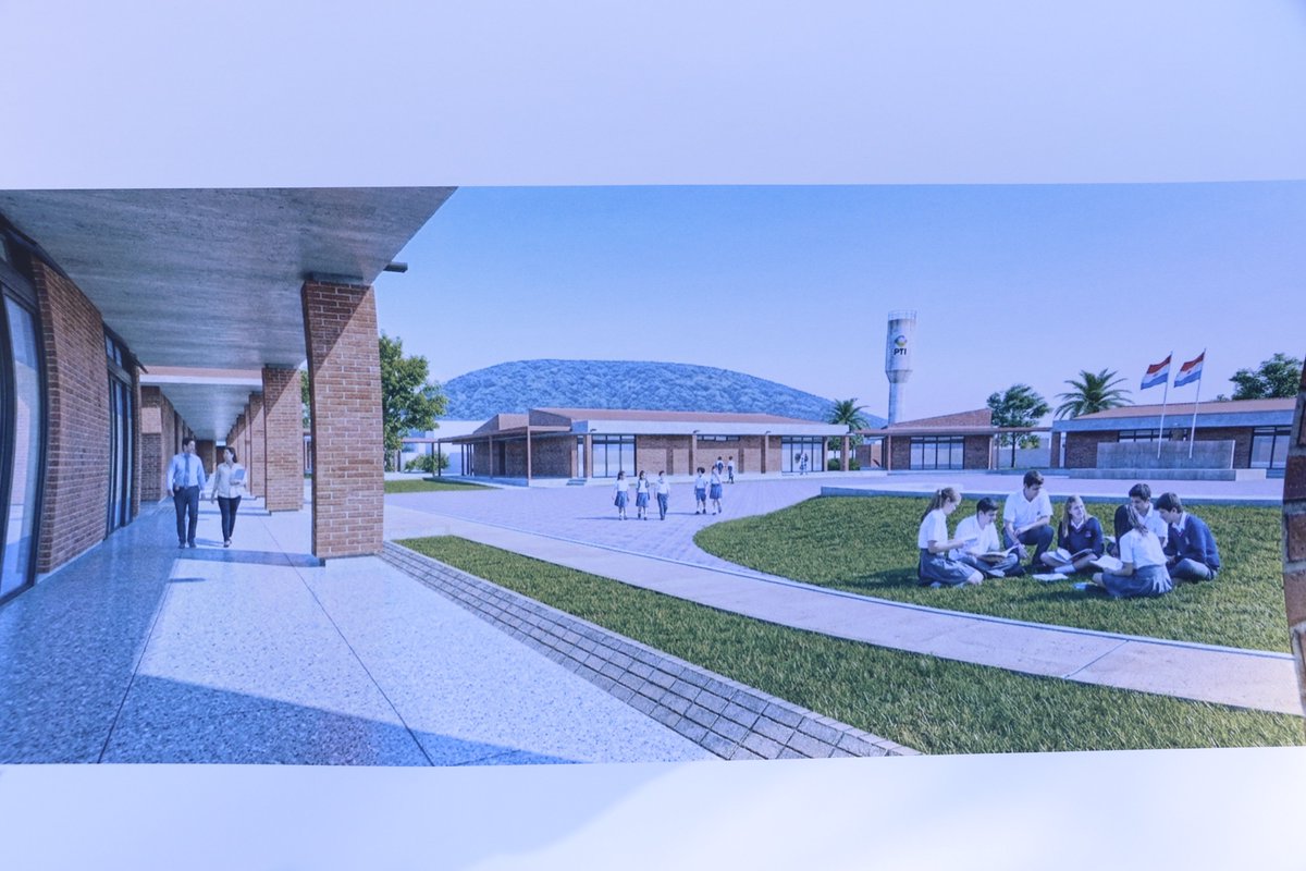 MECpy's tweet photo. ¡Avanzamos hacia una transformación histórica para la educación en Paraguarí! 

Nos encontramos en la Esc. Bás. N.° 386 Teniente Lesme N. Pampliega, realizando la verificación de los trabajos que se llevan adelante en el predio. 👷‍♂️📐 https://t.co/xcbFzRL1Iq