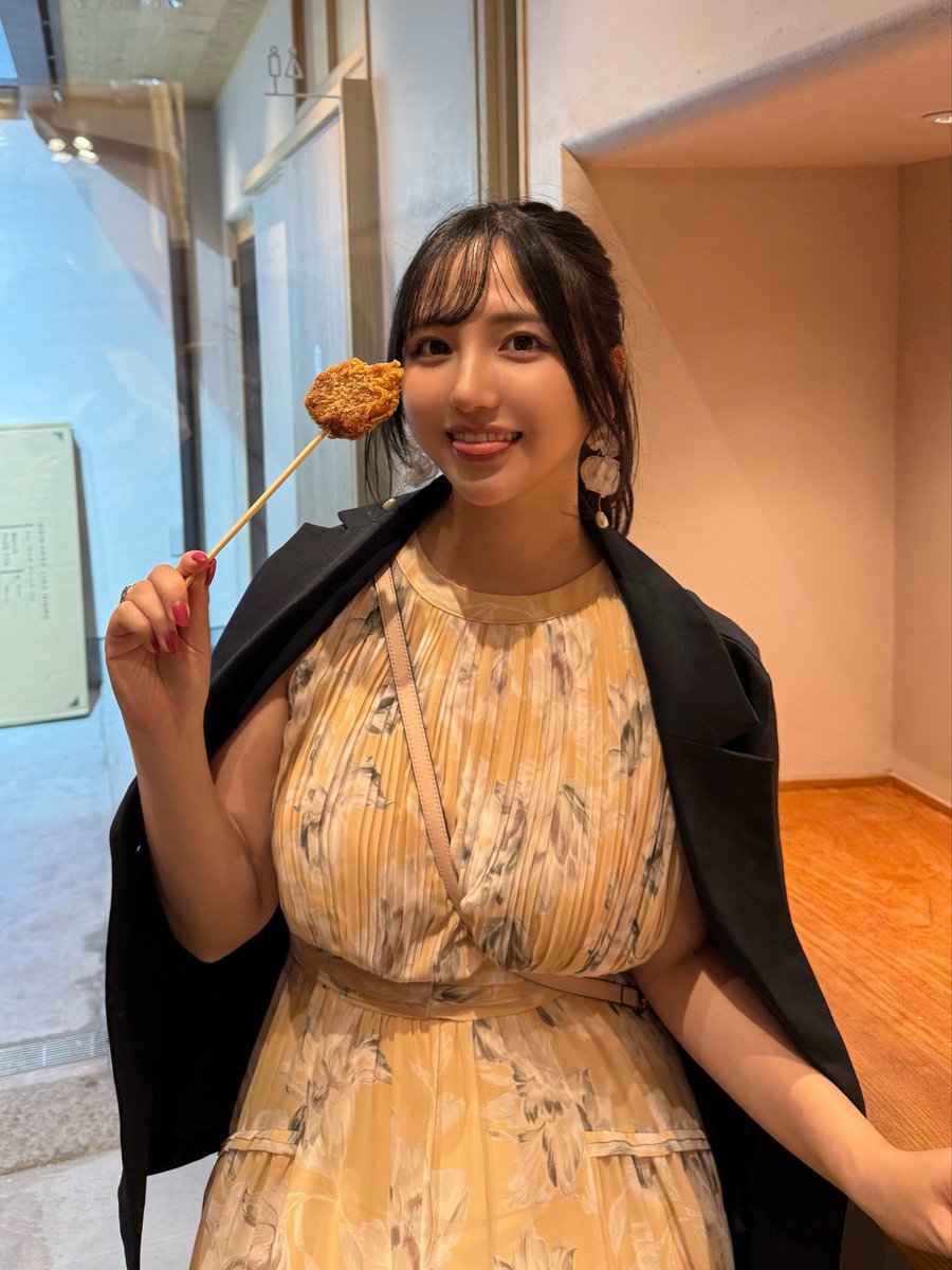 OoChiyuUoO's tweet photo. 揚げもみじたべた🍁 https://t.co/MMPV5QvlW2