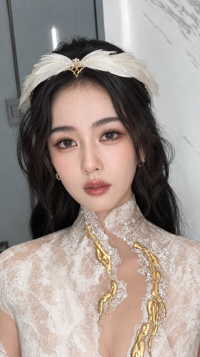 Sehna_rhmh's tweet photo. She is a goddess ✨️

#BaiLu
#BaiLuxBazaarGala2026 https://t.co/BxWR1P1ejG