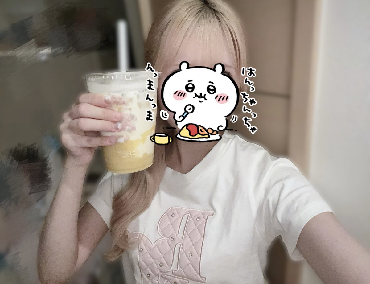 hina_rossa's tweet photo. 蜜芋オーレおいしすぎてぽろり(  ¯꒳¯̥̥  ) https://t.co/rhgjmKd5Cc