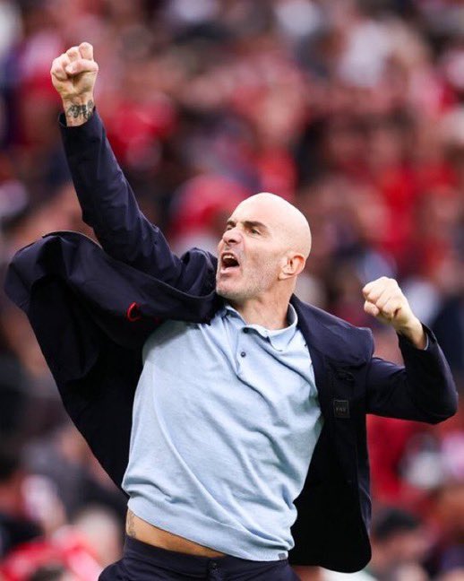 centregoals's tweet photo. 🚨🚨| BREAKING: All possible punishments are still on the table for Manchester City.

These could include 𝐅𝐈𝐍𝐄𝐒, a 𝐏𝐎𝐈𝐍𝐓𝐒 𝐃𝐄𝐃𝐔𝐂𝐓𝐈𝐎𝐍 or even 𝐄𝐗𝐏𝐔𝐋𝐒𝐈𝐎𝐍 from the Premier League.

[@David_Ornstein] https://t.co/hjWRyOY8ZL