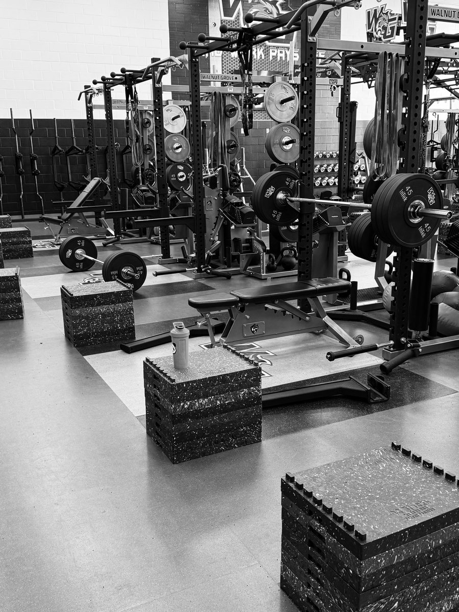 WGHSFootball's tweet photo. Game Day. #BreakFastClub https://t.co/qmbFXzJmro