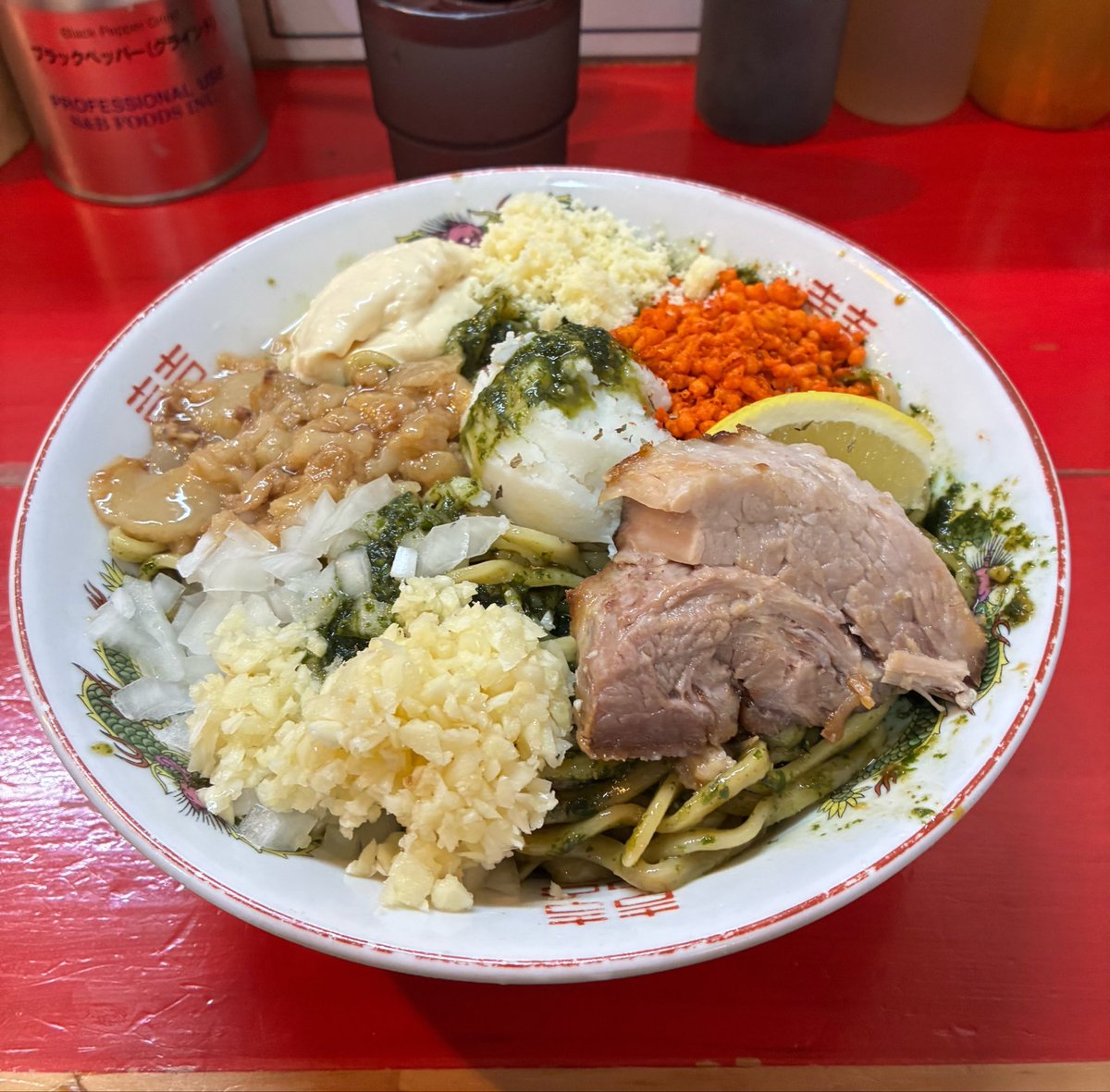 wt_poke2's tweet photo. お腹すいてないけど余裕やったから、300gがきついんじゃなくて何も食べないで挑んだのが原因と判明🍜スッキリ https://t.co/j3orBjUJsq