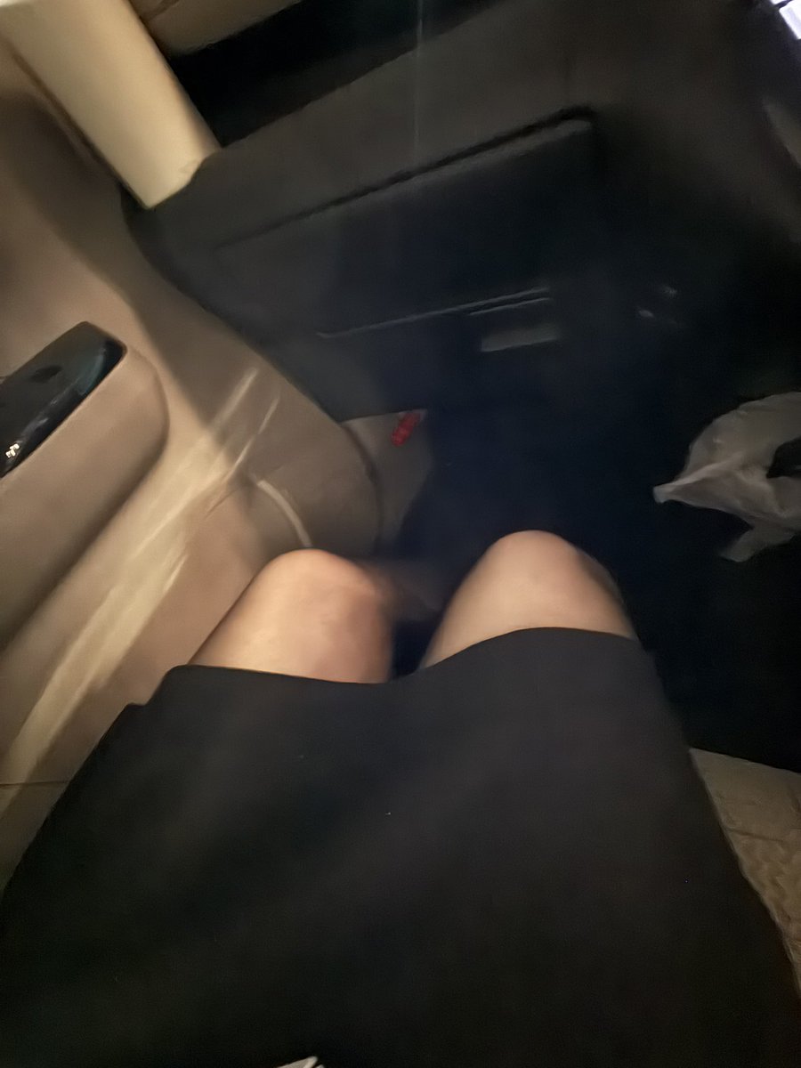 yuncaiyi88's tweet photo. 被灌晕了要… https://t.co/C3SFQBM3KL