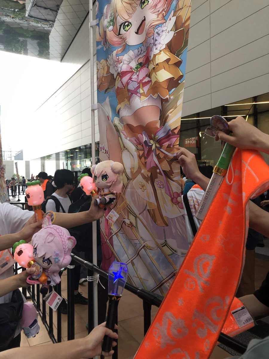 keiovtuber's tweet photo. こんにちは！V研です

履修申告が始まり、夏休みも最終盤となりますが
いかがお過ごしでしょうか？
最近は更新できておらずすみません😢

V研有志では夏休み中も様々なイベントに参加しました！
ご入会、いつでもお待ちしています

秋新歓にも出ます！詳細は下記から↓
#春から慶應 #秋から慶應 #SFC26 https://t.co/5Xfcv16lzI