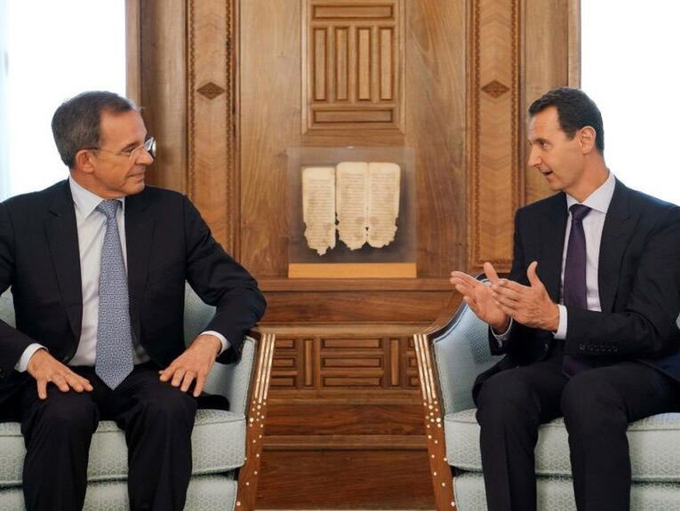 AmourskyCyrille's tweet photo. @BFMTV Pas du tout.

C’est un patriote de la Russie de Poutine et de la Syrie d’Al Assad.

Il a été placé sur la liste noire du parlement européen à cause de ses connivences avec les régimes autoritaires, et il ne peut plus, au nom du parlement européen, observer des scrutins. https://t.co/v7iiNvtWs9