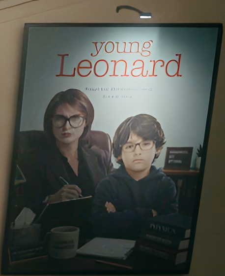 oyemnassxo's tweet photo. We got posters for 'Two and a Half Women' and 'Young Leonard' in the Stuart Fails finale💥

#StuartFailsToSaveTheUniverse #SFTSTU https://t.co/aZP9hR5Rsc