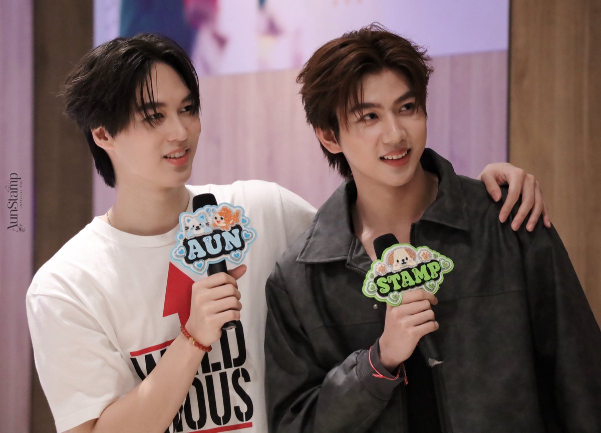 AunStampOFC_TH's tweet photo. พี่เขากลัวน้องหายไหมครับ🤣🤣🤣

[ #Aunstamp ] https://t.co/WlMxH2odpl