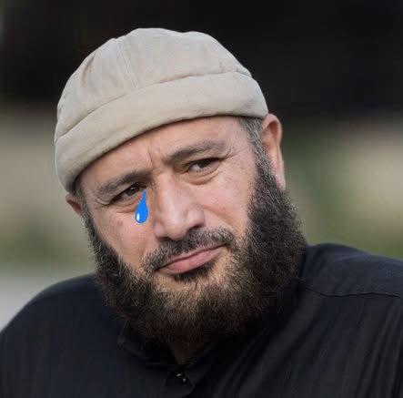 hrmarcussen's tweet photo. I dag er Oussama El-Saadi - bedre kendt som “imamen fra Grimhøj” - blevet dømt for social bedrageri for 738.000 kroner. 

Under en ransagning en tidlig morgen blev Oussama nemlig fundet af politiet i sengen med sin kusine, som han har fire børn med. 

Det er ret uheldigt, eftersom de to står registreret hos kommunen som værende skilt og med hver deres bopæl. 

På den måde har han snydt med børnetilskud, friplads, boligstøtte. Det er oven i den førtidspension, som Oussama har været på, siden kort efter han kom til Danmark i 1990. 🫶🏼

Hvis det ikke var fordi, at Oussama tidligere har udvist tvivlsomme karaktertræk - som at eje to jihadistiske hjemmesider, håbet på sejr til ISIS og stået i spidsen den moske, hvor 22 ud af 27 aarhusianske syrienkrigere kom fra - kunne man godt tro, at han bare var endnu en uskyldig mand ramt af racistisk komplot orkestreret af zionistiske bagmænd. Ligesom Sikandar.
