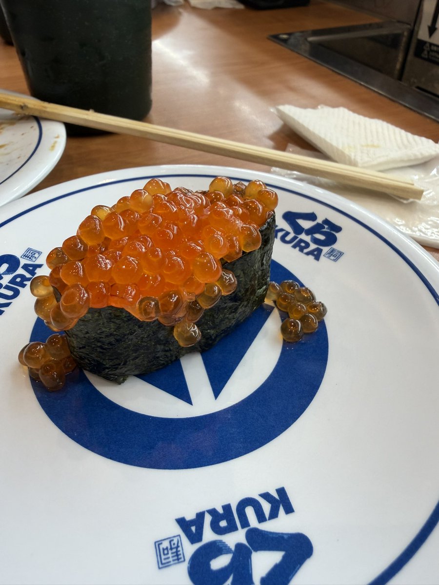 Commatel_dayo's tweet photo. すし https://t.co/gX08RZh3jE
