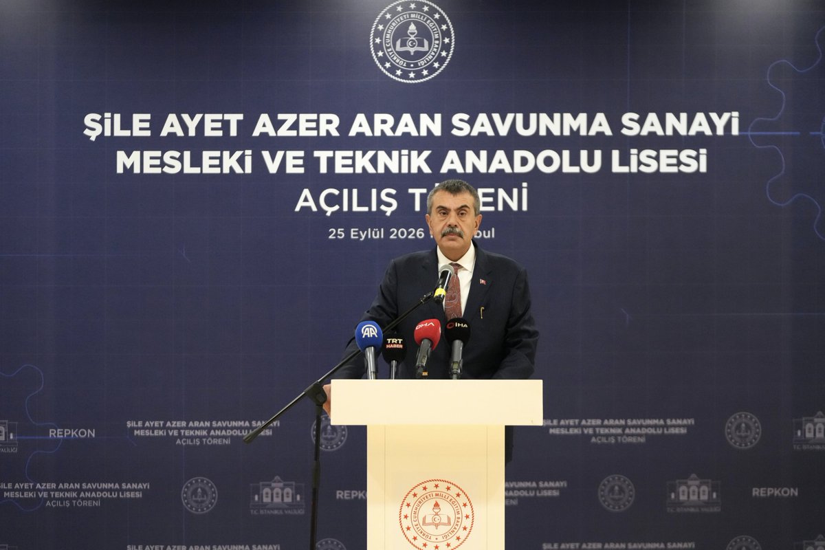 istanbulilmem's tweet photo. 🔷️ Türkiye’nin savunma sanayiinde ihtiyaç duyduğu nitelikli insan kaynağının yetiştirilmesine öncülük edecek Şile Ayet Azer Aran Savunma Sanayi Mesleki ve Teknik Anadolu Lisesinin Açılış Töreni; Millî Eğitim Bakanımız Sayın Yusuf Tekin, Bakan Yardımcımız Sayın M. Bilal Macit, Valimiz Sayın Davut Gül, İstanbul Milletvekili Sayın Yahya Çelik, hayırseverimiz Sayın Ayet Azer Aran, İl Millî Eğitim Müdürümüz Murat Mücahit Yentür, protokol mensupları, eğitim yöneticilerimiz, öğretmenlerimiz ve öğrencilerimizin katılımıyla gerçekleştirildi.

​📍 Şile

@tcmeb @Yusuf__Tekin @TC_istanbul @gul_davut @MucahitYentur