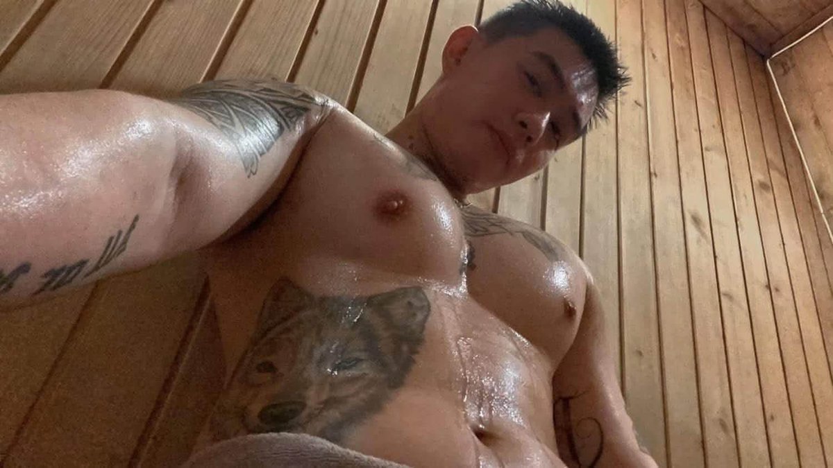 DaddyThienHoang's tweet photo. Mọi người follow lại account thứ 16 của Chú Thiên nha @hoangthienn1985 https://t.co/dNTp5nc9zi